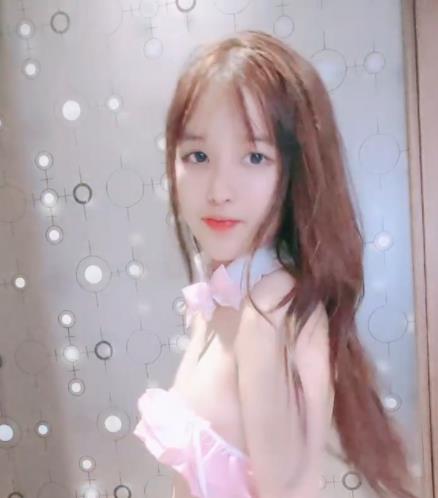 超萌可爱妹子《萌妹子》图包私拍