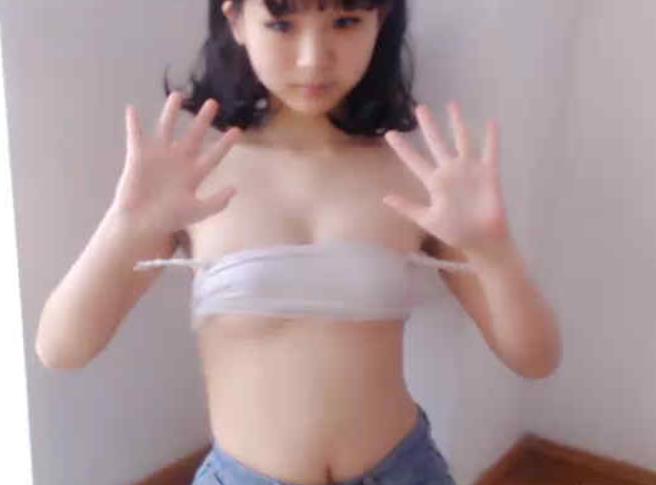 童颜清纯主播《aimeebaby》合集