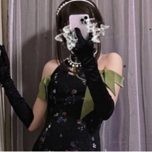 新星网红《小青茗》八重神子COS诱惑