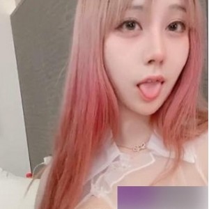 神仙颜值女主播（妮miko），娇小萌妹与性感御姐的双重体验【721MB】