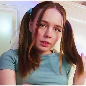 AquaRi欧美可爱童颜妹子视频合集