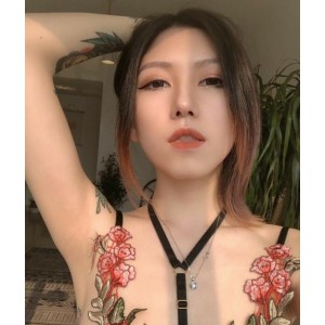 火爆国模光妩媚霸气野性御姐女神精选纹身商品炙热女神国模，充满野性魅力的御姐，精选纹身霸气上贤妗