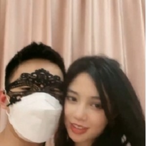 妹纸欲求不满视频百度盘下载