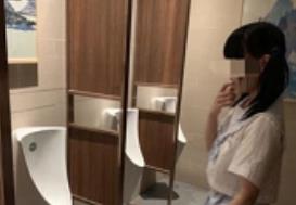 男厕所自我安慰佳作