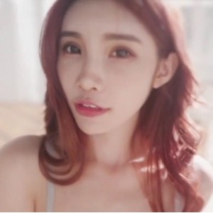 Swag人气女神《贝拉alleys》全系列合集，精彩视频尽收眼底