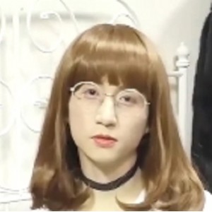 独家合集！伪娘艾爷纯洁锁丝袜女同指教5v视频2.2G，百度盘限定