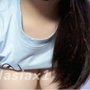 网络魅力小巨：18岁大罩杯原档视频收藏热播