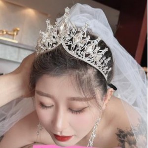 健身博主健身房甜美坤坤最新合集22V587M，水印图集，身材教练，包含820张短资源