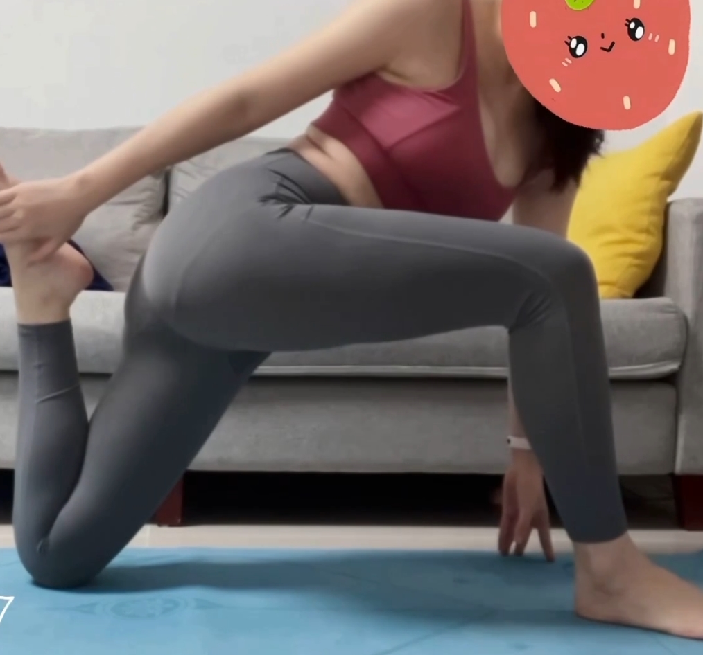 国服悄悄话女大学生优质合集90V13.7G，听声可出