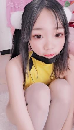 推特白色蕾丝精品合集小仙云儿最新合集14.4G，演技出众