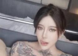 onlyfans网红龙猫夫妇狂野资源合集566MB，颜值身材纹身俱佳