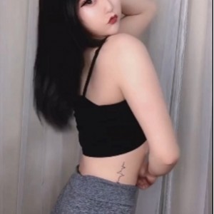 快手定制英熙纯情圆奶热舞72部9.98G珍藏