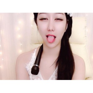 CB站meow热舞7部合集5.23G蜜桃臀在线发牌