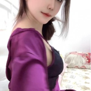 莫子AAcos合集76G推特展示腿玩年