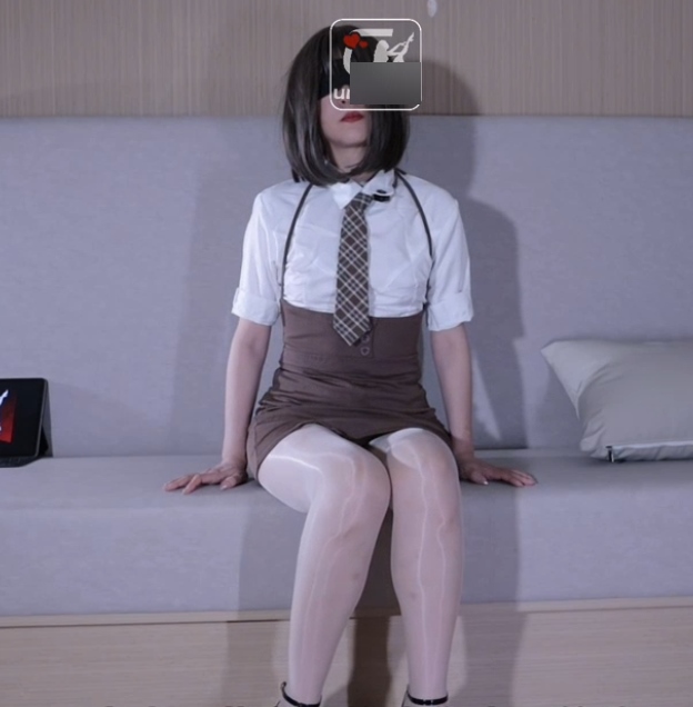 花椒直播北野爱肉丝应聘牺牲视频135V26G太粉嫩