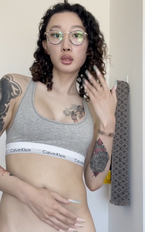 BillieBeaumont推特TS合集74V16.2G优质长腿