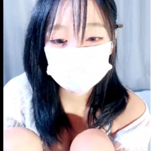 推特别册悠悠白袜热舞4V3.87G清纯学妹