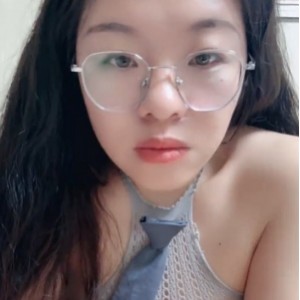 18.4G眼镜全能阿姨某站25部直播超会撩