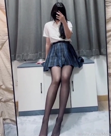 嫩妹子和马东西大黑牛的巨大棒子让你高兴的看点