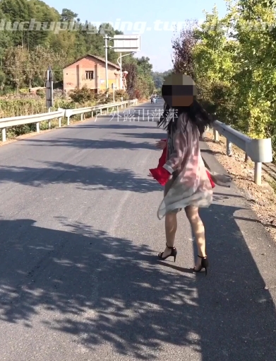 某推户外主播（萍萍pinkpigbb)荒野高情绪合集