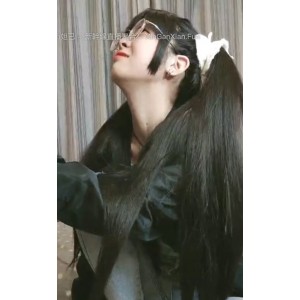 30.5GOnlyFans专属小女友私拍28V欲罢不能