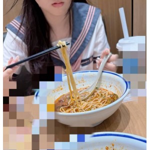 小表妹户外互动视频合集10部海角平台娇俏可爱1.59g