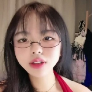 1V1.01G私房展示姐妹花黑丝蜜缝特写如此丰腴太哇塞