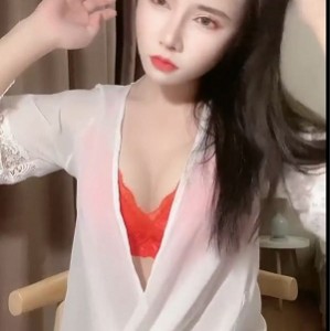骚气小妖TS居家自拍合集26部2.59GB太会玩了