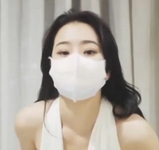 斯文禽兽91专约女神多部私藏49.9G够大胆
