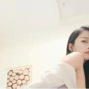 一库一库虎牙超丰满热舞整活合集1部1.08G妩媚动人